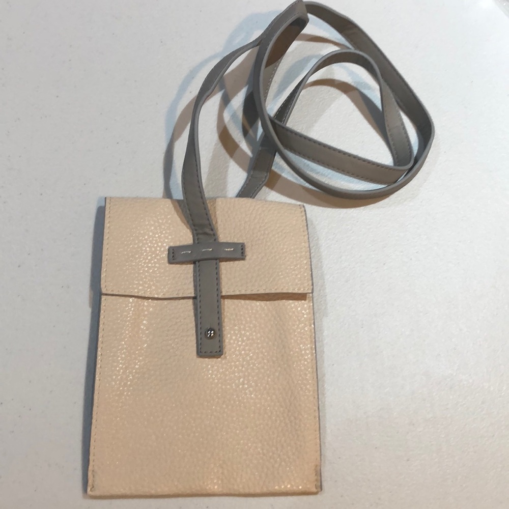 NWOT Mary Kay Crossbody